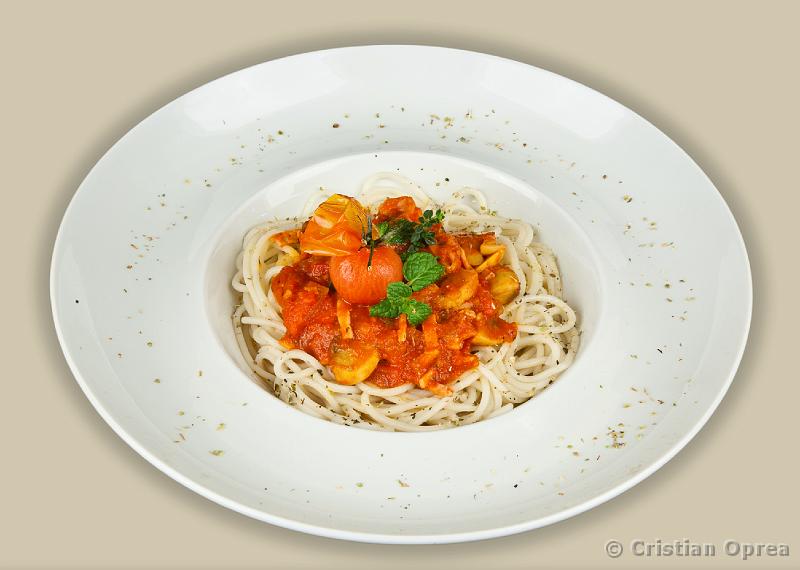 041-1 Spaghete milaneze.jpg